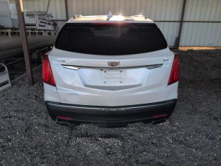 2017 Cadillac XT5 Standard - Exterior Rear Center Image